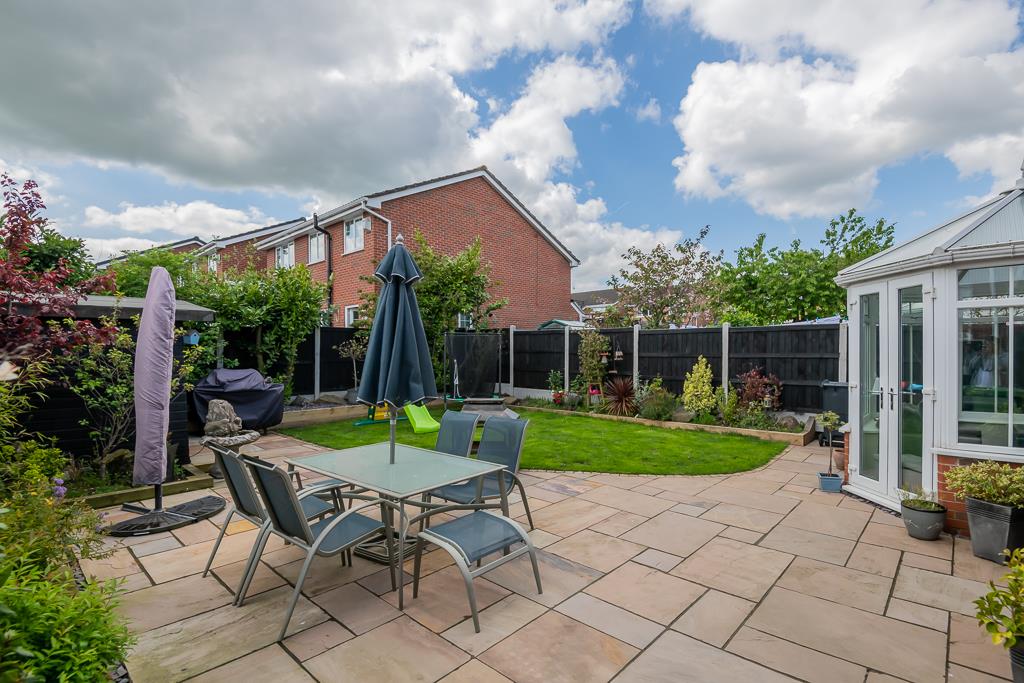 Eden Avenue, Winsford CW Estate Agents